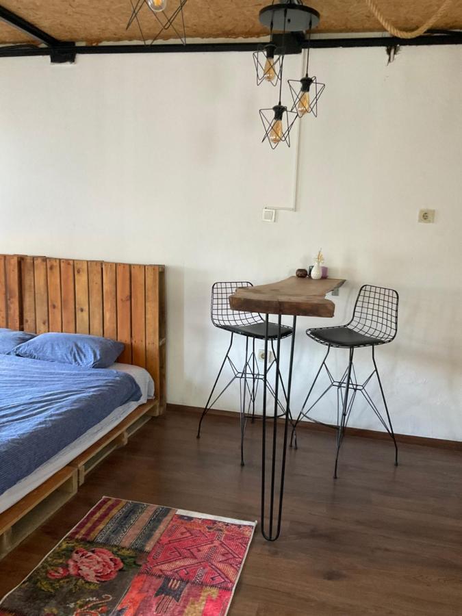 The Hub Hostel Istanboel Buitenkant foto